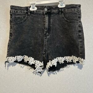 Women’s Black And White Distressed Shorts With Lace Accents, Size XL